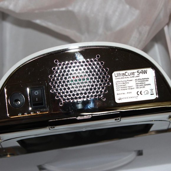 AMERICANAILS PROFESSIONAL UltraCure 54W CORDLESS DUAL CURE LAMP W/COOLING FAN - Picture 8 of 11